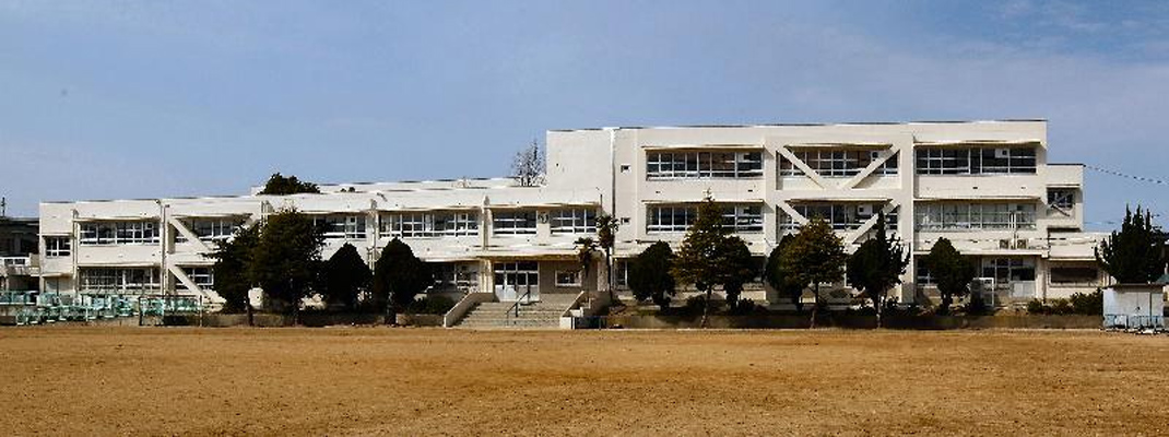 長坂小学校