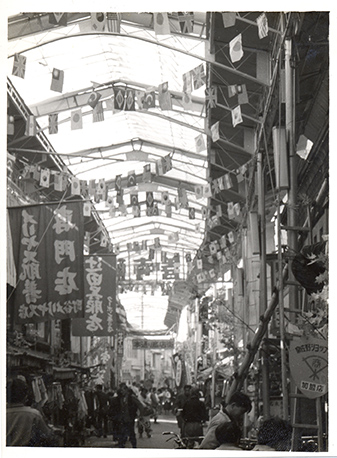 昭和0年頃の商店街写真