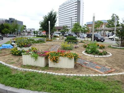 日根野駅前