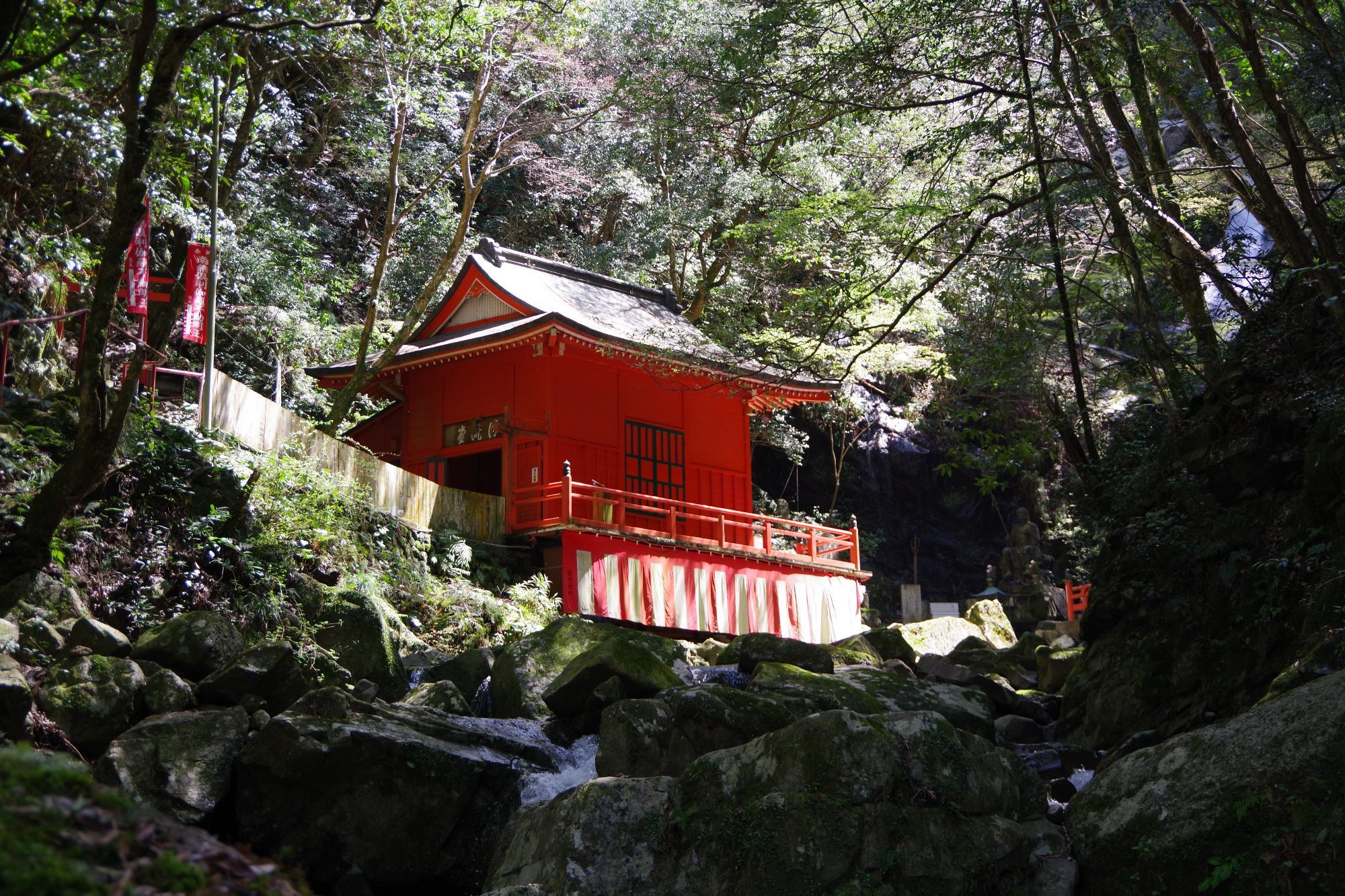 犬鳴山七宝瀧寺