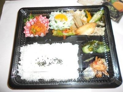 お弁当の写真