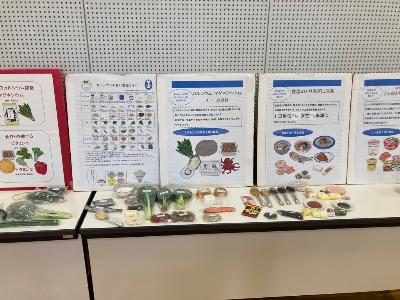 骨粗しょう症教室の食事の展示の様子