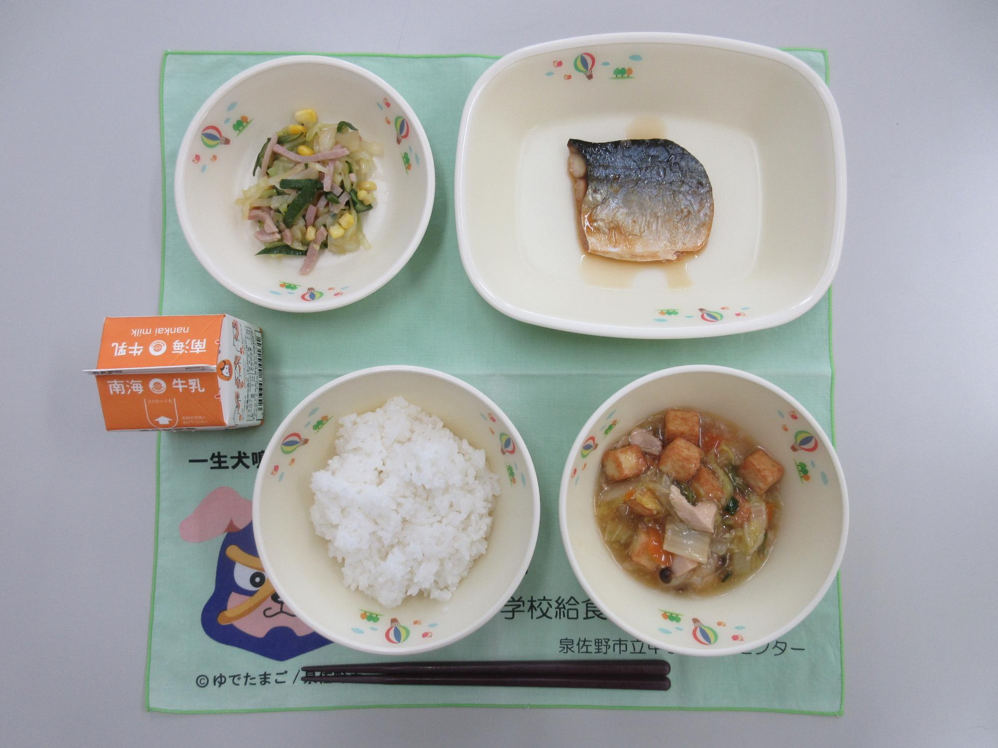 5月1日 牛乳 和風丼 さばの生姜じょうゆかけ ハムときゅうりの甘酢和え