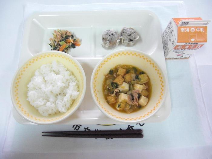 牛乳・ごはん・豆腐 チゲ・ひじきしゅうまい・ナムル