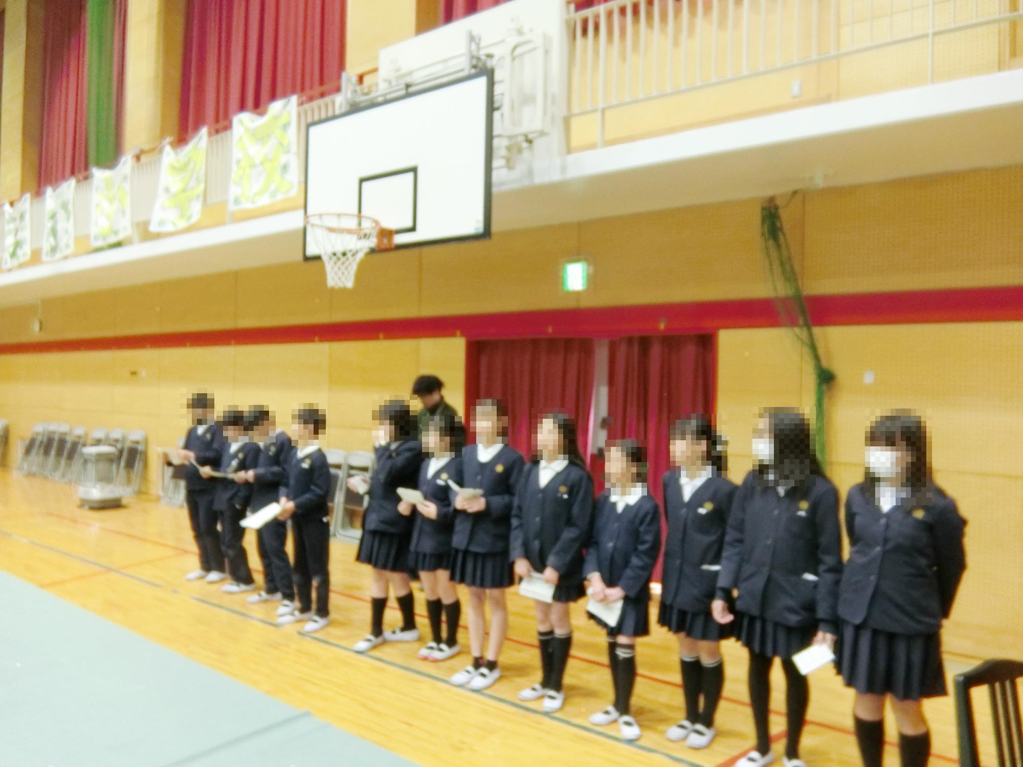 卒業生を送る会