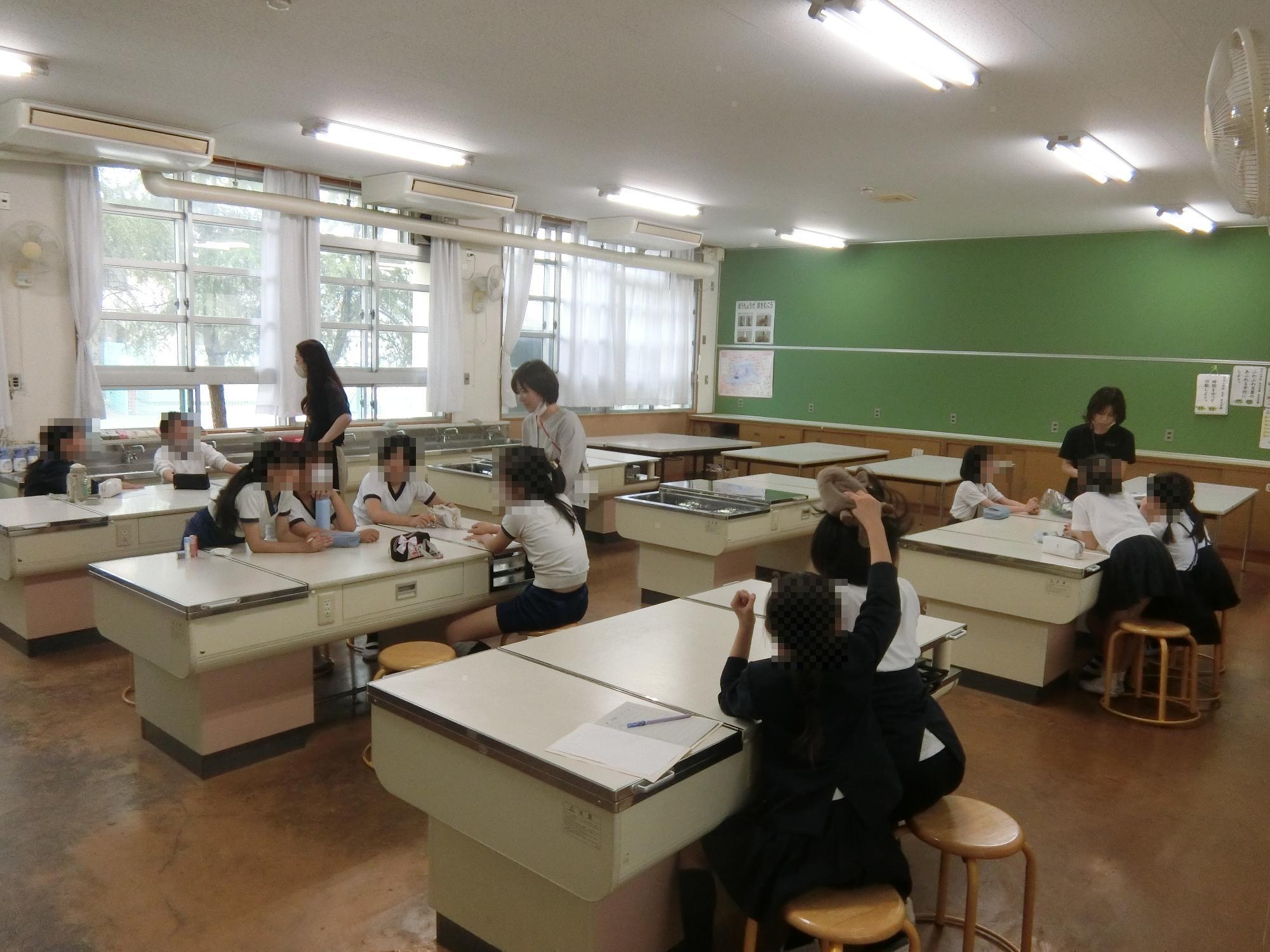 クラブ