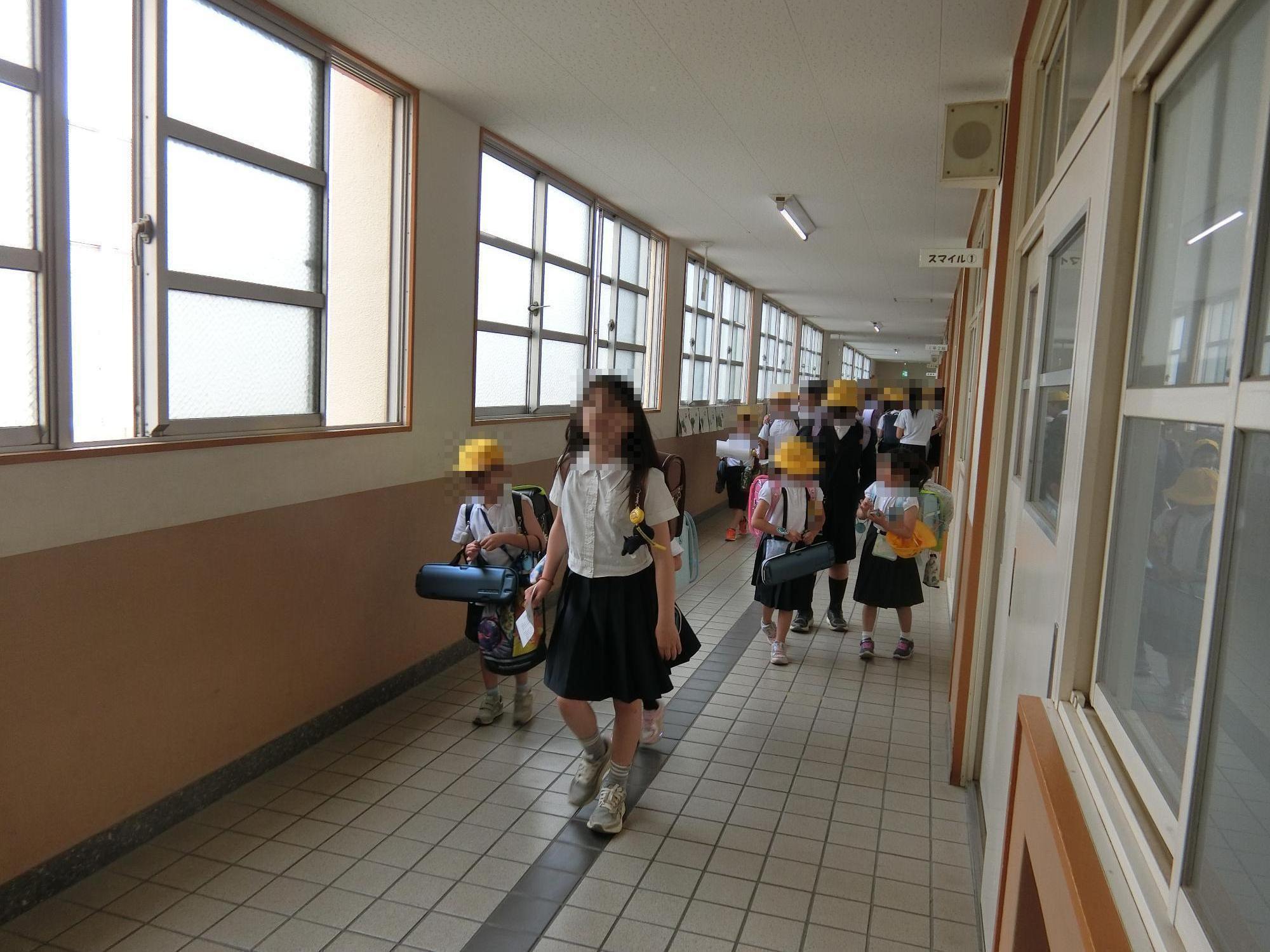 集団下校