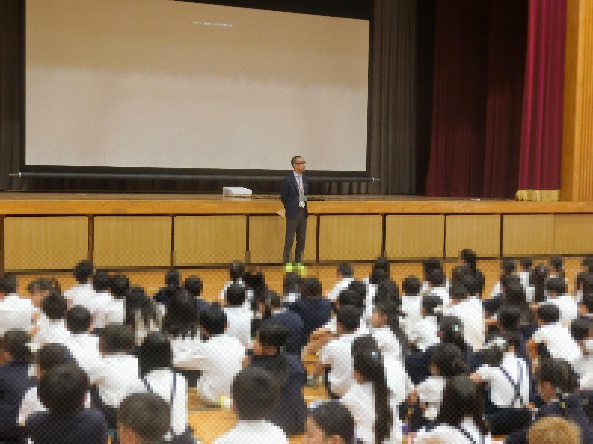 児童集会