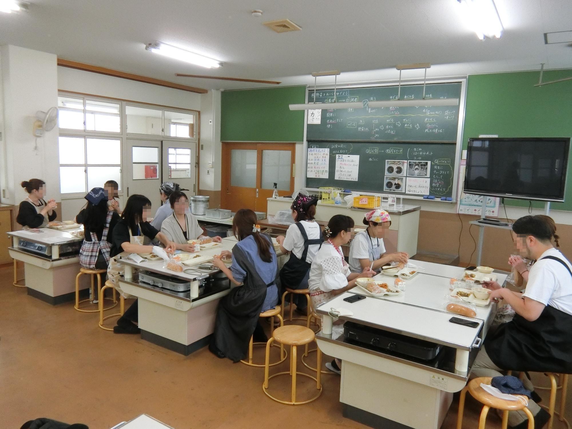 給食試食会