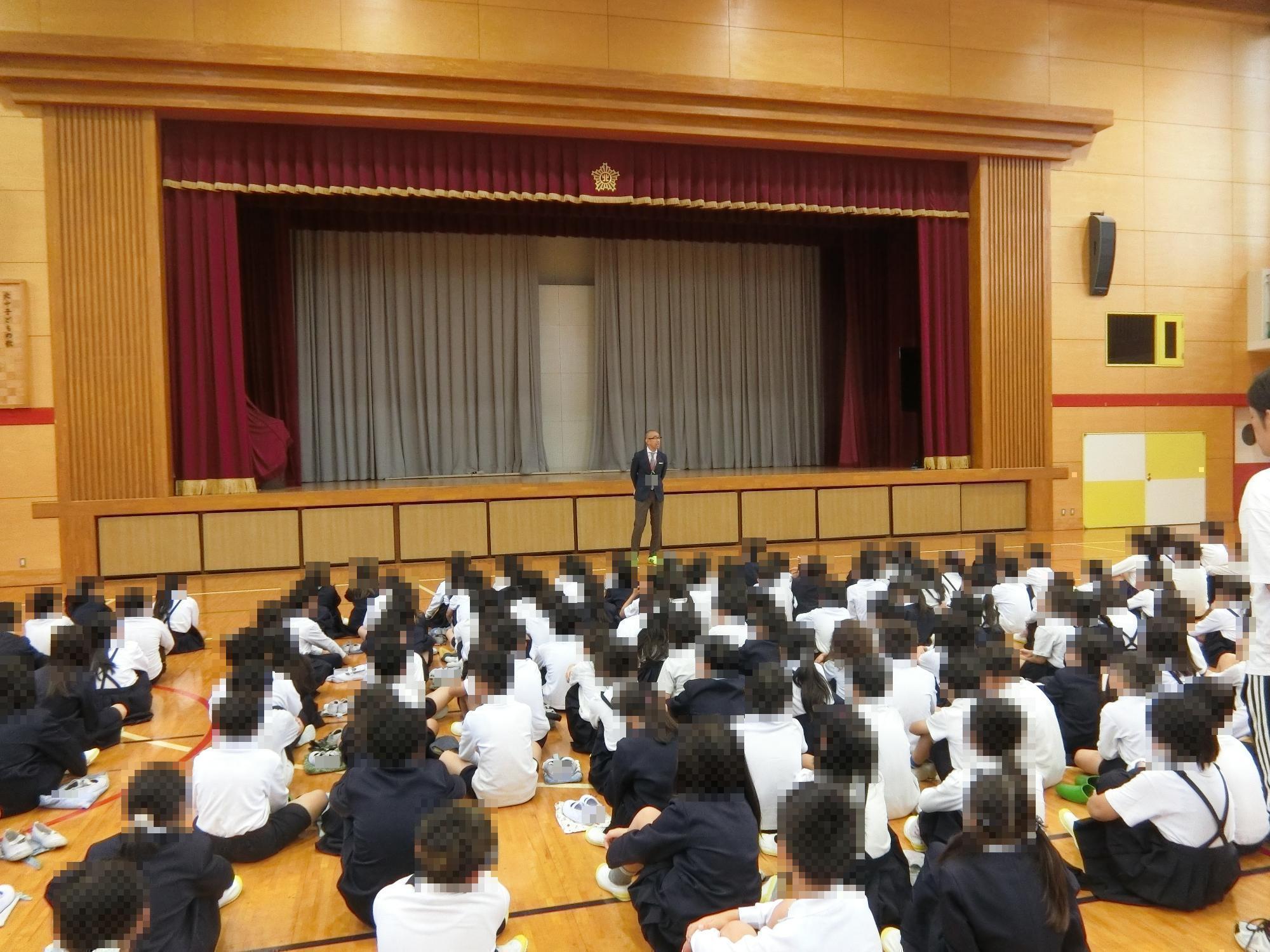 児童集会