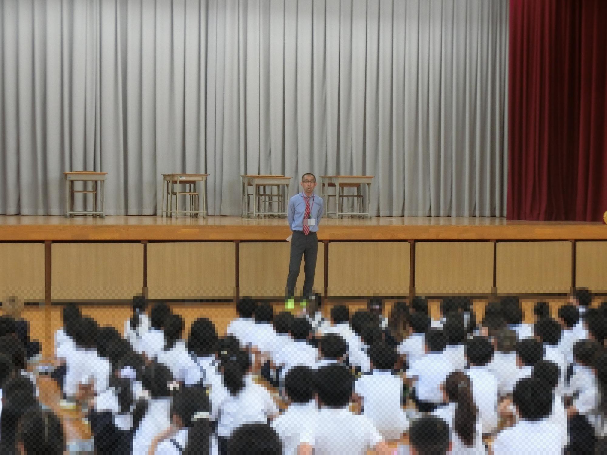 児童集会