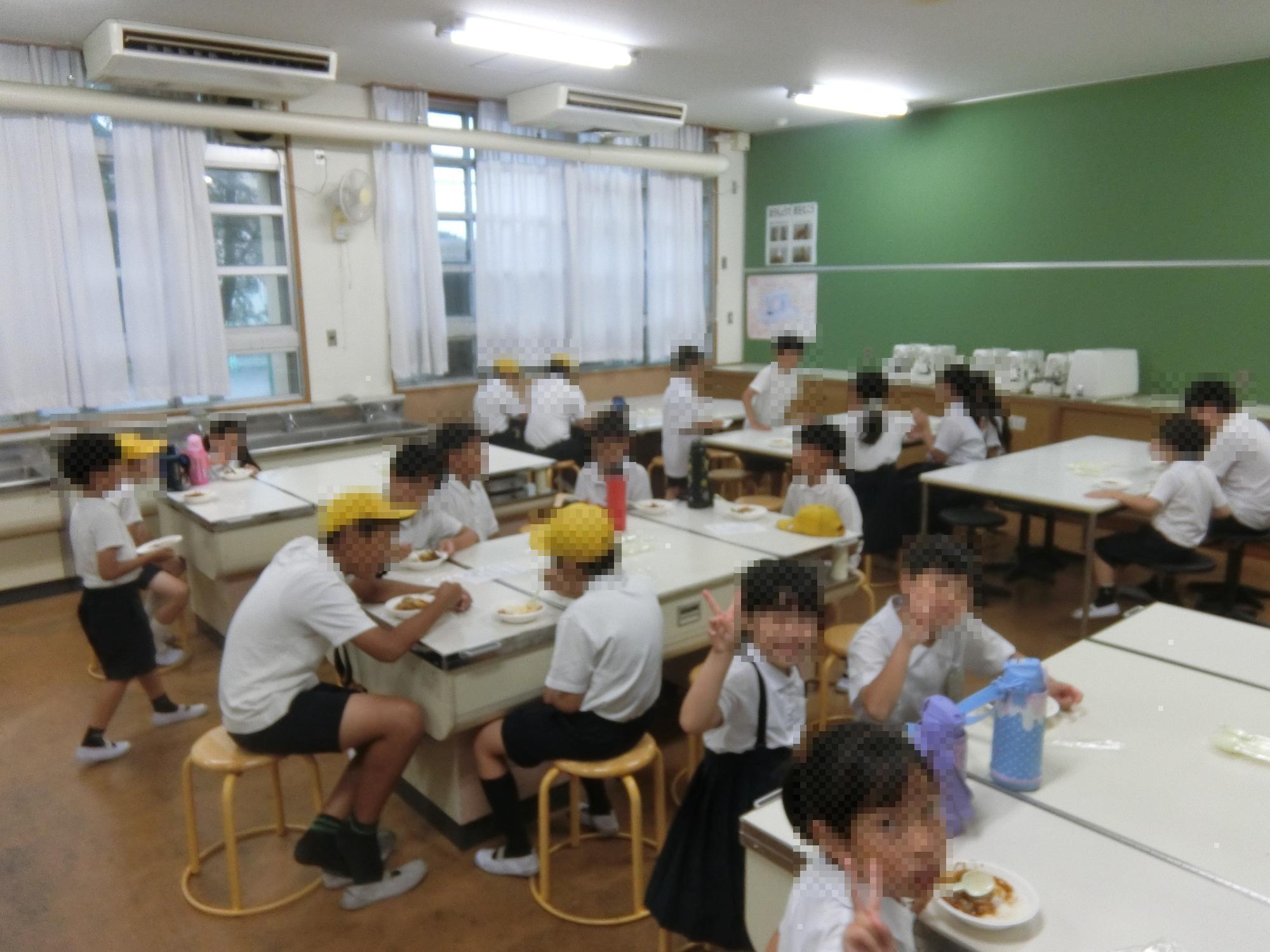 朝食堂