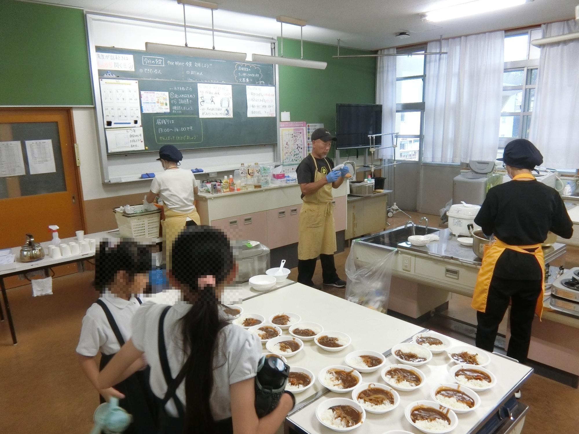 朝食堂