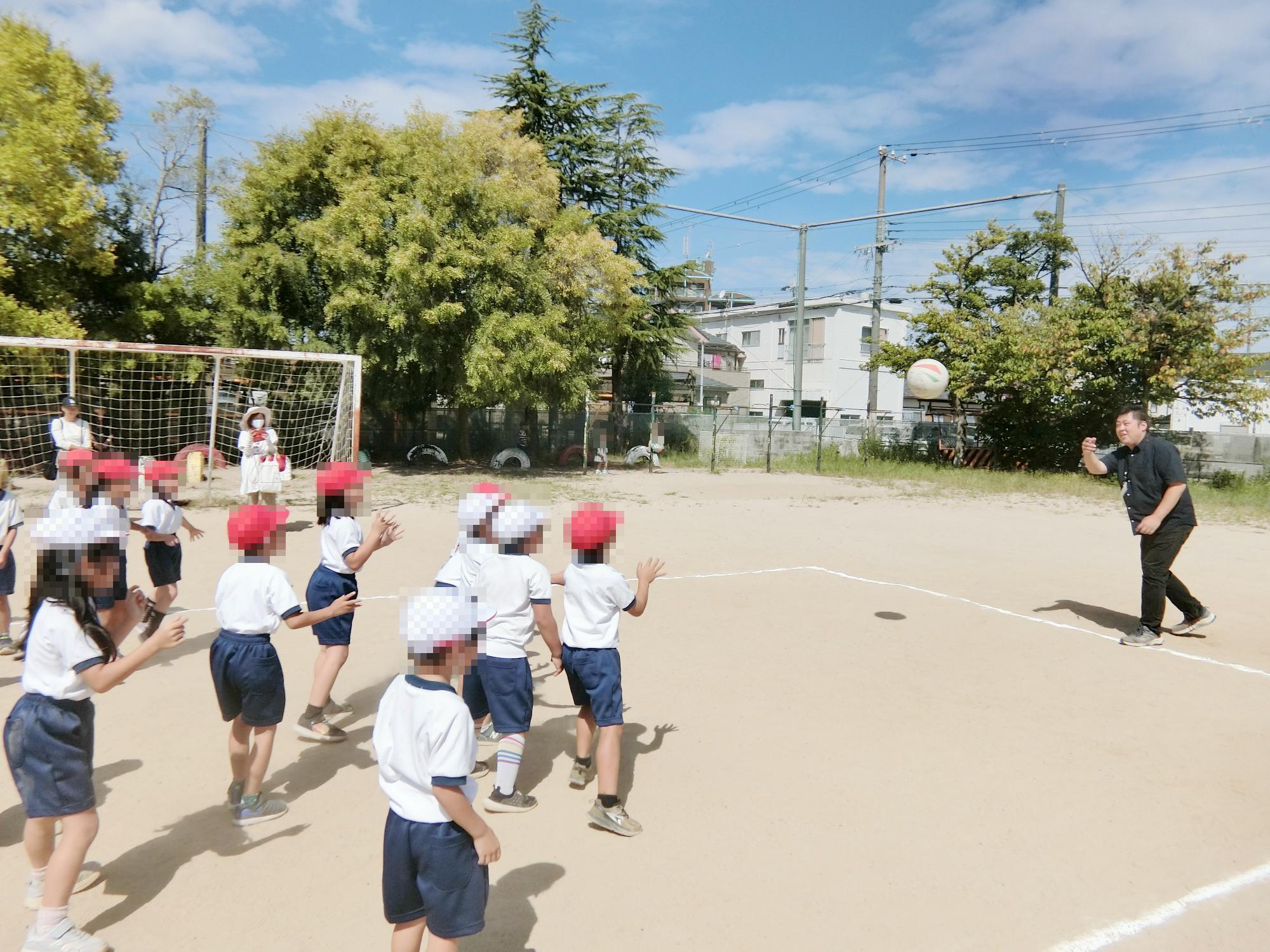ふれあいドッジボール