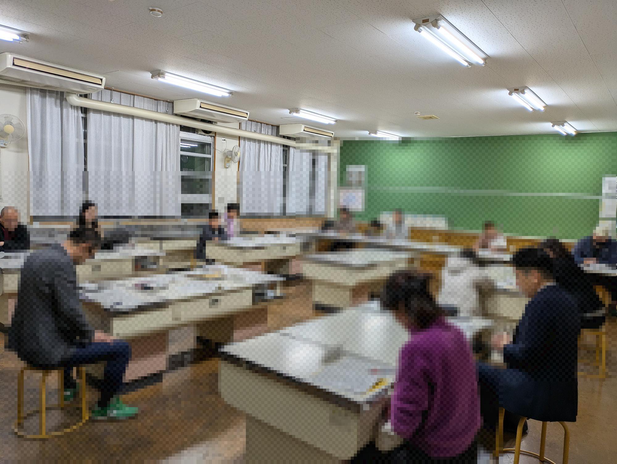 １