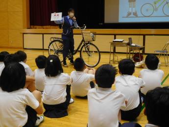 高学年自転車の正しい乗り方